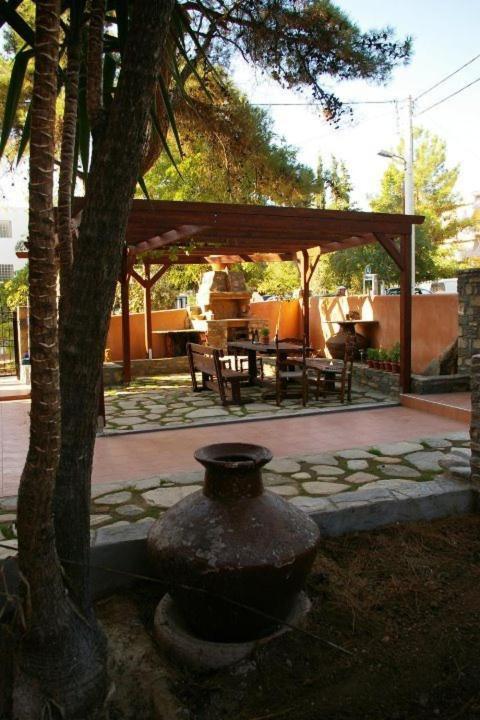 Inanthi Apartment Potos Luaran gambar