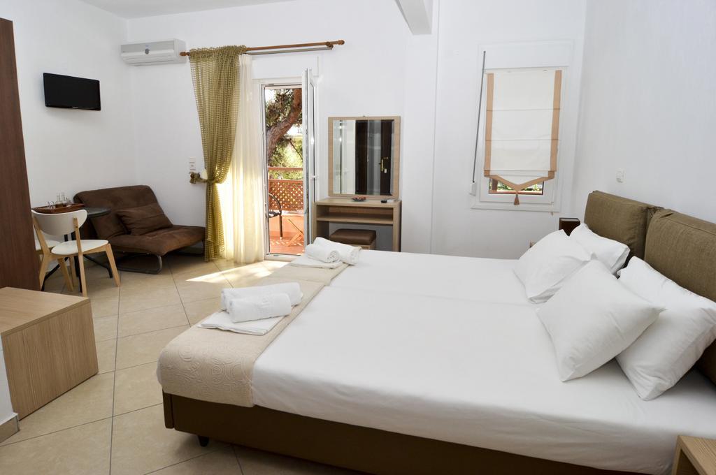 Inanthi Apartment Potos Bilik gambar